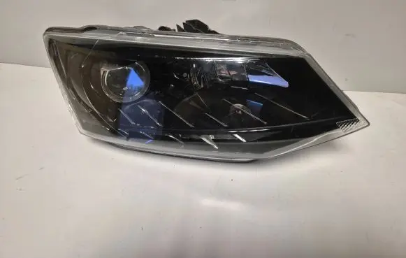 Skoda Fabia Mk3 (NJ) Headlight/headlamp 6V1941016B