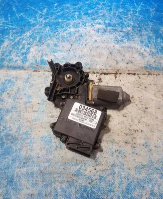 Volkswagen Sharan Vent window/glass motor 05075500