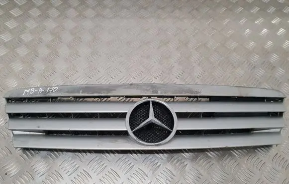 Mercedes-Benz A W168 Front bumper upper radiator grill 88800083