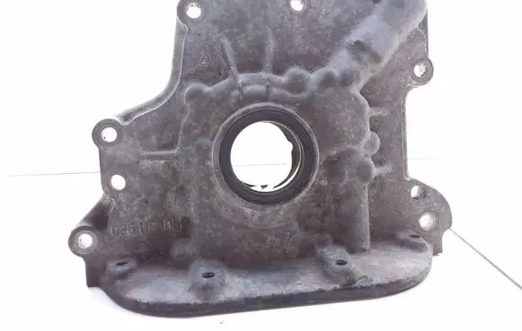 Skoda Octavia Mk1 (1U) Oil pump 036115105 565198
