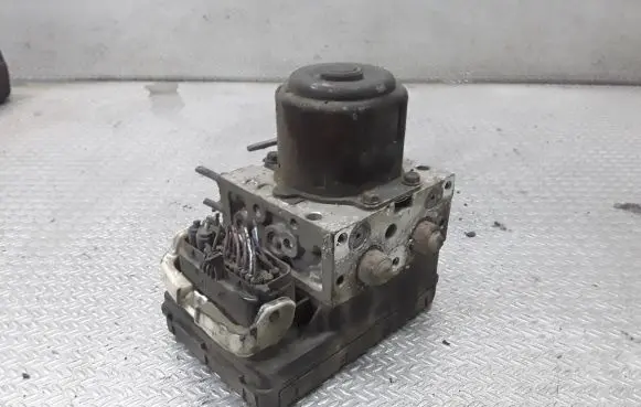 Toyota Avensis Verso ABS Pump 8954144051 4451044051