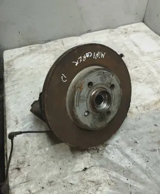Front wheel hub spindle knuckle