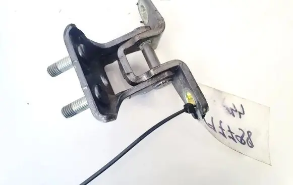 Mitsubishi Outlander Tailgate/trunk/boot hinge