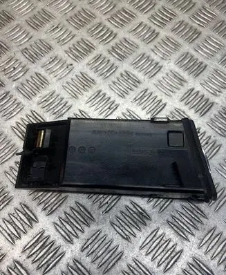 Mercedes-Benz E W211 Glove box 6801952