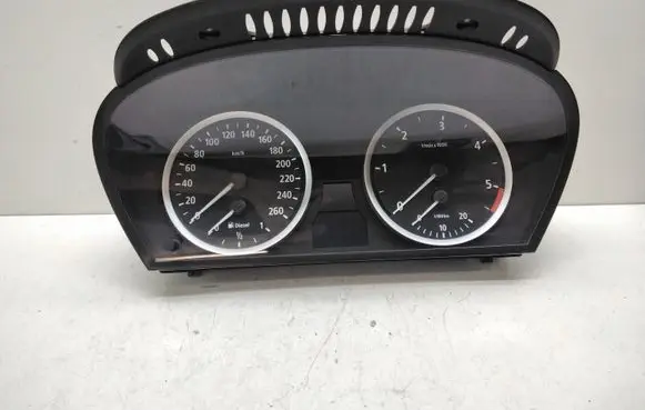 BMW 5 E60 E61 Speedometer (instrument cluster) 6983153 62116983153