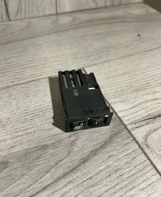 BMW 5 E39 Seat heating switch 03055000