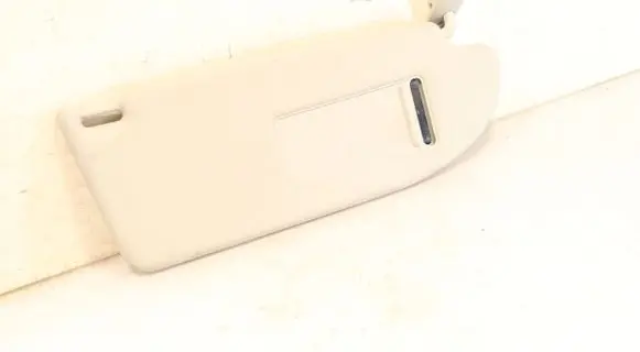 Sun visor clip/hook/bracket