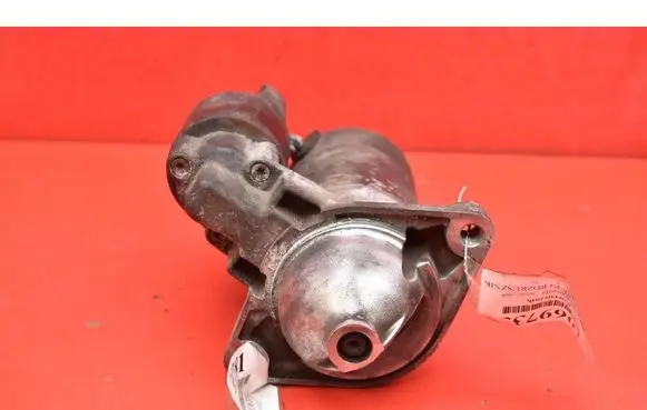 Toyota Corolla E120 E130 Starter motor 281000D030