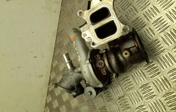 KIA Xceed Turbo 2823108400