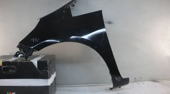 Honda Jazz Fender mounting bracket