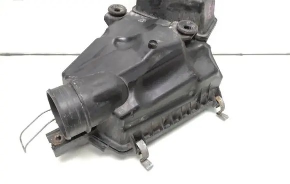 Honda CR-V Air filter box cover 