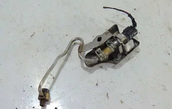 Renault Koleos I Turbo solenoid valve