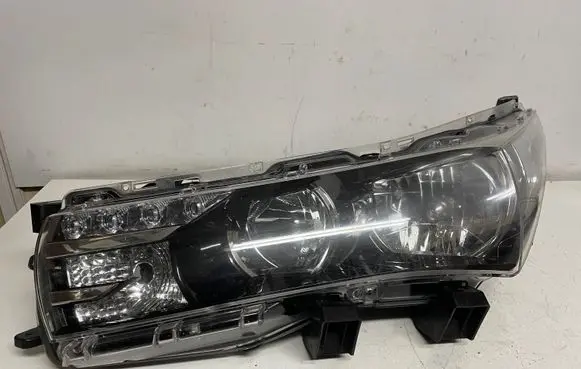 Toyota Corolla E160 E170 Headlight/headlamp 8115002E71 161836896 16149F