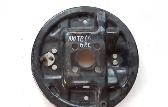 Nissan Note (E11) Rear brake disc plate dust cover 8200896145