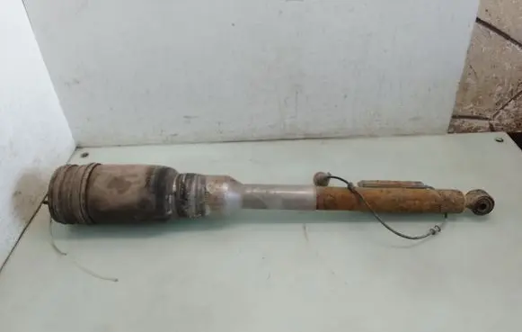 Mercedes-Benz S W220 Air suspension rear shock absorber 