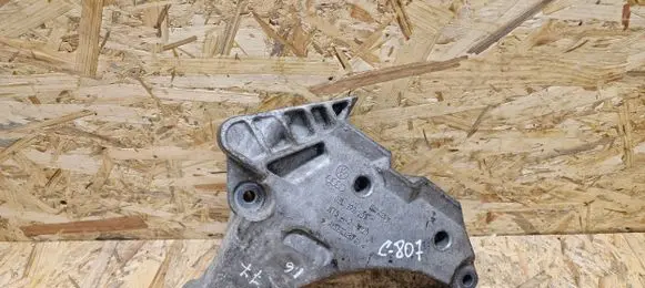 Volkswagen PASSAT B7 Engine mounting bracket 03L199207 K3S42V120 ALS19C03FA