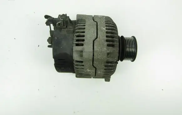 Volkswagen Golf IV Generator/alternator 037903025C