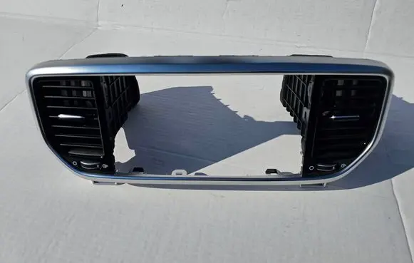 KIA Sportage Dash center air vent grill 97410F1AA0
