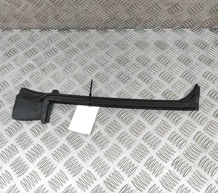 BMW iX Rubber seal rear door 8491333