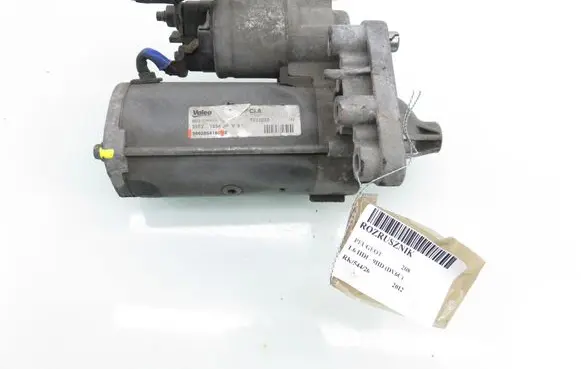 Peugeot 208 I Starter motor 9662854180