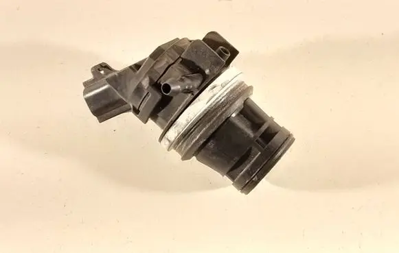 Mazda 6 Windscreen/windshield washer pump 8603109120