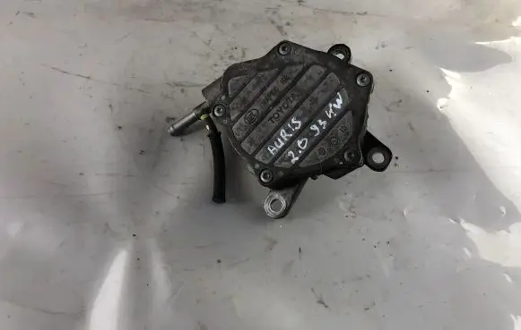 Toyota Auris 150 Vacuum pump