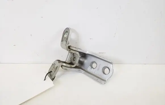 KIA Sorento Rear door lower hinge 79360-2B020