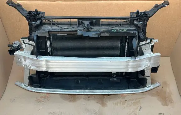 Audi Q3 F3 Radiator support slam panel PASPRZEDNI