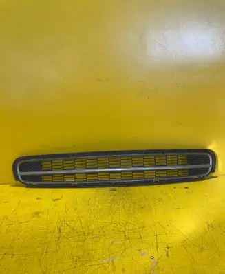 Mini One - Cooper Clubman R55 Front bumper lower grill 2753647