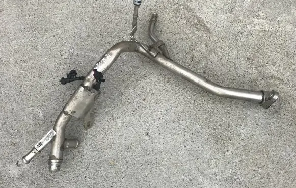 Opel Insignia A Engine coolant pipe/hose 55485891