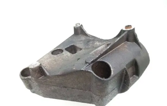 BMW 5 E60 E61 A/C compressor mount bracket 7512556 64557512556