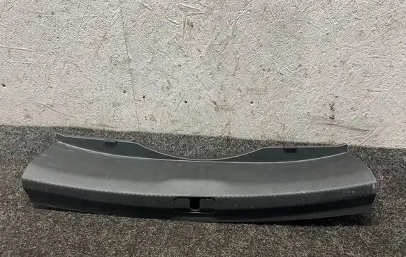 Audi A5 Trunk/boot sill cover protection 8W6863471
