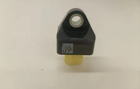 Toyota C-HR I Airbag deployment crash/impact sensor 89831F4030