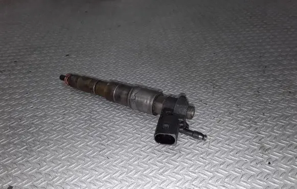 BMW X3 E83 Fuel injector 0445115070