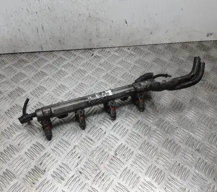 Volkswagen Golf IV Fuel main line pipe 036133319 036971824A