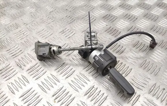 Citroen C5 Ignition lock 9663123380