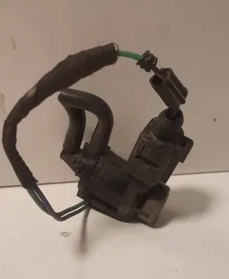 Volkswagen PASSAT B6 Turbo solenoid valve 1K0906283A