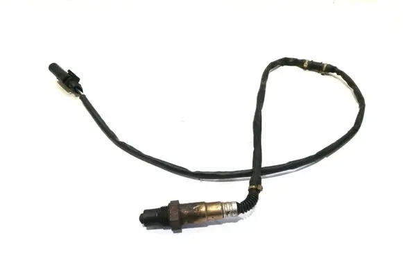 Volkswagen PASSAT B6 Lambda probe sensor 06F906262AA 0258006776