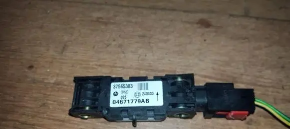 Chrysler Pacifica Airbag deployment crash/impact sensor 04671779ab 240403