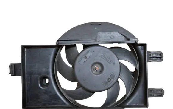 Mazda 3 II Electric radiator cooling fan 8V618C607S M142820
