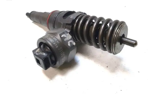 Volkswagen Sharan Fuel injector 038130073AC