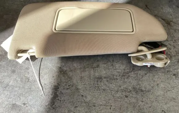 Volvo XC90 Sun visor XB39883756 0605212006