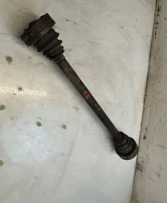 Volkswagen Transporter - Caravelle T3 Rear driveshaft 213