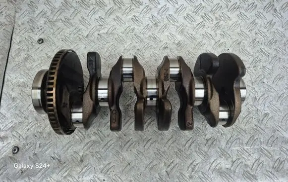 Seat Altea XL Crankshaft 050105189B 06HK BZB