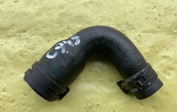 Mercedes-Benz C W204 Engine coolant pipe/hose SMA556003300