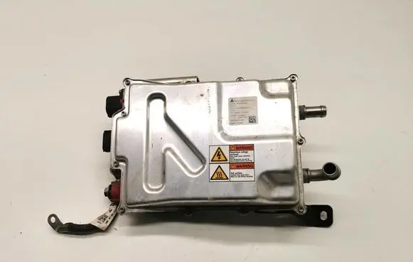 Tesla Model S Voltage converter inverter 1028664-00-E