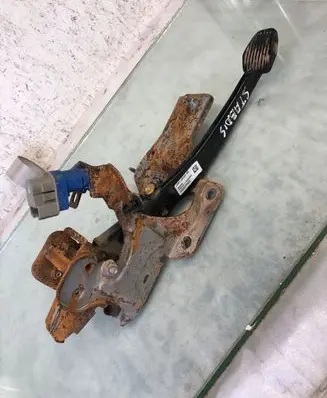 Ford Focus Brake pedal Jx612d094ae Jx612d094