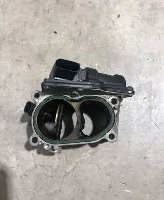 Audi Q7 4M Throttle body valve 059129593AM