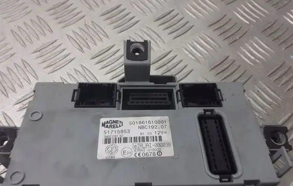 Fiat Stilo Fuse box set 51715853