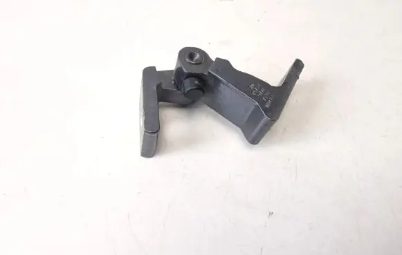 Volkswagen Jetta VI Rear door upper hinge 8K0831402A